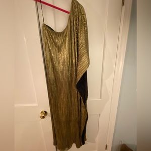 Show me your mumu gold tropez maxi. Holiday party ready! NWT size S